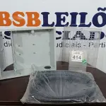 LOTE 414 - 01 CAIXA PLÁSTICA PARA UNIDADE DE MEDIÇÃO DE ÁGUA. (NO ESTADO) ATENÇÃO! FAZER A VISITAÇÃO ANTES DE ARREMATAR, NÃO SABEMOS SE FUNCIONA, LEILÃO NÃO TEM GARANTIA E NEM DEVOLUÇÃO, SUJEITO A POSSÍVEIS AVARIAS VISÍVEIS/OCULTAS E/OU AUSÊNCIA DE COMPONENTES.