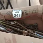 LOTE 341 - 01 LOTE COM VÁRIAS HASTES ROSQUEADAS. (NO ESTADO) ATENÇÃO! FAZER A VISITAÇÃO ANTES DE ARREMATAR, NÃO SABEMOS SE FUNCIONA. LEILÃO NÃO TEM GARANTIA E NEM DEVOLUÇÃO, SUJEITO A POSSÍVEIS AVARIAS VISÍVEIS/OCULTAS E/OU AUSÊNCIA DE COMPONENTES.