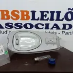 LOTE 185 - 01 LUMINÁRIA DE POSTE. (NO ESTADO) ATENÇÃO! FAZER A VISITAÇÃO ANTES DE ARREMATAR, NÃO SABEMOS SE FUNCIONA. LEILÃO NÃO TEM GARANTIA E NEM DEVOLUÇÃO, SUJEITO A POSSÍVEIS AVARIAS VISÍVEIS/OCULTAS E/OU AUSÊNCIA DE COMPONENTES.