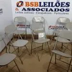 LOTE 351 - 08 CADEIRAS DE FERRO DOBRÁVEL. (NO ESTADO) ATENÇÃO! FAZER A VISITAÇÃO ANTES DE ARREMATAR, NÃO SABEMOS SE FUNCIONA. LEILÃO NÃO TEM GARANTIA E NEM DEVOLUÇÃO, SUJEITO A POSSÍVEIS AVARIAS VISÍVEIS/OCULTAS E/OU AUSÊNCIA DE COMPONENTES.