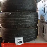 LOTE 149 - 03 PNEUS USADOS DE NUMERAÇÕES VARIADAS. (NO ESTADO) ATENÇÃO! FAZER A VISITAÇÃO ANTES DE ARREMATAR, NÃO SABEMOS SE FUNCIONA. LEILÃO NÃO TEM GARANTIA E NEM DEVOLUÇÃO, SUJEITO A POSSÍVEIS AVARIAS VISÍVEIS/OCULTAS E/OU AUSÊNCIA DE COMPONENTES.