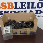 LOTE 187 - 01 LOTE COM VÁRIAS CAIXAS DE SOM PARA PC MODELOS DIVERSOS. (NO ESTADO) ATENÇÃO! FAZER A VISITAÇÃO ANTES DE ARREMATAR, NÃO SABEMOS SE FUNCIONA, LEILÃO NÃO TEM GARANTIA E NEM DEVOLUÇÃO, SUJEITO A POSSÍVEIS AVARIAS VISÍVEIS/OCULTAS E/OU AUSÊNCIA DE COMPONENTES.