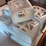 LOTE 385 - 09 DISPENSES DE PAPEL. (NO ESTADO) ATENÇÃO! FAZER A VISITAÇÃO ANTES DE ARREMATAR, NÃO SABEMOS SE FUNCIONA. LEILÃO NÃO TEM GARANTIA E NEM DEVOLUÇÃO, SUJEITO A POSSÍVEIS AVARIAS VISÍVEIS/OCULTAS E/OU AUSÊNCIA DE COMPONENTES.