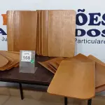 LOTE 168 - 20 PEÇAS DE MADEIRAS. (NO ESTADO) ATENÇÃO! FAZER A VISITAÇÃO ANTES DE ARREMATAR, NÃO SABEMOS SE FUNCIONA. LEILÃO NÃO TEM GARANTIA E NEM DEVOLUÇÃO, SUJEITO A POSSÍVEIS AVARIAS VISÍVEIS/OCULTAS E/OU AUSÊNCIA DE COMPONENTES.