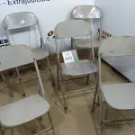 LOTE 445 - 06 CADEIRAS DE FERRO DOBRÁVEL. (NO ESTADO) ATENÇÃO! FAZER A VISITAÇÃO ANTES DE ARREMATAR, NÃO SABEMOS SE FUNCIONA. LEILÃO NÃO TEM GARANTIA E NEM DEVOLUÇÃO, SUJEITO A POSSÍVEIS AVARIAS VISÍVEIS/OCULTAS E/OU AUSÊNCIA DE COMPONENTES.