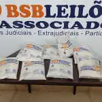 LOTE 182 - 10 PACOTES DE GRANITINA/08 PARA GRAFIADO COM 4KG CADA. (NO ESTADO) ATENÇÃO! FAZER A VISITAÇÃO ANTES DE ARREMATAR, NÃO SABEMOS SE FUNCIONA. LEILÃO NÃO TEM GARANTIA E NEM DEVOLUÇÃO, SUJEITO A POSSÍVEIS AVARIAS VISÍVEIS/OCULTAS E/OU AUSÊNCIA DE COMPONENTES.