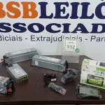 LOTE 332 - 01 GPS COM TV E 04 FONTES DELL PARA SERVIDORES. (NO ESTADO) ATENÇÃO! FAZER A VISITAÇÃO ANTES DE ARREMATAR, NÃO SABEMOS SE FUNCIONA. LEILÃO NÃO TEM GARANTIA E NEM DEVOLUÇÃO, SUJEITO A POSSÍVEIS AVARIAS VISÍVEIS/OCULTAS E/OU AUSÊNCIA DE COMPONENTES.