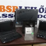 LOTE 402 - 02 NOTEBOOKS MARCA POSITIVO E 01 MONITOR COM SUPORTE. (NO ESTADO) ATENÇÃO! FAZER A VISITAÇÃO ANTES DE ARREMATAR, NÃO SABEMOS SE FUNCIONA. LEILÃO NÃO TEM GARANTIA E NEM DEVOLUÇÃO, SUJEITO A POSSÍVEIS AVARIAS VISÍVEIS/OCULTAS E/OU AUSÊNCIA DE COMPONENTES.