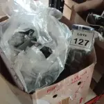 LOTE 127 - 01 LOTE COM GRANDE QUANTIDADE CABOS E MATERIAIS ELÉTRICOS DIVERSOS. (NO ESTADO) ATENÇÃO! FAZER A VISITAÇÃO ANTES DE ARREMATAR, NÃO SABEMOS SE FUNCIONA, LEILÃO NÃO TEM GARANTIA E NEM DEVOLUÇÃO, SUJEITO A POSSÍVEIS AVARIAS VISÍVEIS/OCULTAS E/OU AUSÊNCIA DE COMPONENTES.