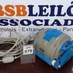LOTE 079 - 01 ASPIRADOR DE PISCINA. (NO ESTADO) ATENÇÃO! FAZER A VISITAÇÃO ANTES DE ARREMATAR, NÃO SABEMOS SE FUNCIONA, LEILÃO NÃO TEM GARANTIA E NEM DEVOLUÇÃO, SUJEITO A POSSÍVEIS AVARIAS VISÍVEIS/OCULTAS E/OU AUSÊNCIA DE COMPONENTES.