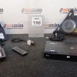 LOTE 196 - 02 APARELHOS DE TELEFONE IP, 01 BLUE RAY E 01APARELHO DE ÁUDIO CONFERENCIA POLYCOM. (NO ESTADO) ATENÇÃO! FAZER A VISITAÇÃO ANTES DE ARREMATAR, NÃO SABEMOS SE FUNCIONA, LEILÃO NÃO TEM GARANTIA E NEM DEVOLUÇÃO, SUJEITO A POSSÍVEIS AVARIAS VISÍVEIS/OCULTAS E/OU AUSÊNCIA DE COMPONENTES.