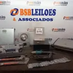 LOTE 075 - 01 GRILL ELÉTRICO MARCA GEORGE FOREMAN, 01 SUPORTE DE TV, 01 APARELHO DE HOME THEATRE, 02 BALANÇAS DIGITAIS, 01 PARAFUSADEIRA COM AVARIAS, 01 LEITOR DE CÓDIGO DE BARRAS E 01 MICROSCÓPIO INCOMPLETO. (NO ESTADO) ATENÇÃO! FAZER A VISITAÇÃO ANTES DE ARREMATAR, NÃO SABEMOS SE FUNCIONA, LEILÃO NÃO TEM GARANTIA E NEM DEVOLUÇÃO, SUJEITO A POSSÍVEIS AVARIAS VISÍVEIS/OCULTAS E/OU AUSÊNCIA DE COMPONENTES.