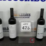 LOTE 473 - 03 GARRAFAS DE VINHO TINTO VALA REAL PORTUGUÊS SAFRA 2019 750ML. (NO ESTADO) ATENÇÃO! FAZER A VISITAÇÃO ANTES DE ARREMATAR, NÃO SABEMOS SE FUNCIONA, LEILÃO NÃO TEM GARANTIA E NEM DEVOLUÇÃO, SUJEITO A POSSÍVEIS AVARIAS VISÍVEIS/OCULTAS E/OU AUSÊNCIA DE COMPONENTES.