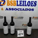 LOTE 471 - 03 GARRAFAS DE VINHO TINTO VALA REAL PORTUGUÊS SAFRA 2019 750ML. (NO ESTADO) ATENÇÃO! FAZER A VISITAÇÃO ANTES DE ARREMATAR, NÃO SABEMOS SE FUNCIONA, LEILÃO NÃO TEM GARANTIA E NEM DEVOLUÇÃO, SUJEITO A POSSÍVEIS AVARIAS VISÍVEIS/OCULTAS E/OU AUSÊNCIA DE COMPONENTES.