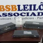 LOTE 145 - 05 SWITCH’S 24 PORTAS MARCA HP. (NO ESTADO) ATENÇÃO! FAZER A VISITAÇÃO ANTES DE ARREMATAR, NÃO SABEMOS SE FUNCIONA, LEILÃO NÃO TEM GARANTIA E NEM DEVOLUÇÃO, SUJEITO A POSSÍVEIS AVARIAS VISÍVEIS/OCULTAS E/OU AUSÊNCIA DE COMPONENTES.