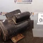 LOTE 086 - 01 MOTOR ELÉTRICO MONOFÁSICO. (NO ESTADO) ATENÇÃO! FAZER A VISITAÇÃO ANTES DE ARREMATAR, NÃO SABEMOS SE FUNCIONA, LEILÃO NÃO TEM GARANTIA E NEM DEVOLUÇÃO, SUJEITO A POSSÍVEIS AVARIAS VISÍVEIS/OCULTAS E/OU AUSÊNCIA DE COMPONENTES.