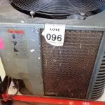 LOTE 096 - 01 CONDENSADORA MARCA KOMECO. (NO ESTADO) ATENÇÃO! FAZER A VISITAÇÃO ANTES DE ARREMATAR, NÃO SABEMOS SE FUNCIONA, LEILÃO NÃO TEM GARANTIA E NEM DEVOLUÇÃO, SUJEITO A POSSÍVEIS AVARIAS VISÍVEIS/OCULTAS E/OU AUSÊNCIA DE COMPONENTES.