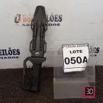 LOTE 050 - 01 FACÃO  IMPORTADA AÇO INOXIDÁVEL CABO EM MADEIRA  FULL TANG BAINHA DE NYLON TAMANHO TOTAL 50CM PESO 526G JÁ AFIADA  . (NO ESTADO) ATENÇÃO! FAZER A VISITAÇÃO ANTES DE ARREMATAR, NÃO SABEMOS SE FUNCIONA. LEILÃO NÃO TEM GARANTIA E NEM DEVOLUÇÃO, SUJEITO A POSSÍVEIS AVARIAS VISÍVEIS/OCULTAS E/OU AUSÊNCIA DE COMPONENTES.