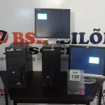 LOTE 138 - 02 CPU E 02 MONITORES MARCAS VARIADAS. (NO ESTADO) ATENÇÃO! FAZER A VISITAÇÃO ANTES DE ARREMATAR, NÃO SABEMOS SE FUNCIONA, LEILÃO NÃO TEM GARANTIA E NEM DEVOLUÇÃO, SUJEITO A POSSÍVEIS AVARIAS VISÍVEIS/OCULTAS E/OU AUSÊNCIA DE COMPONENTES.