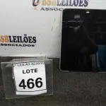 LOTE 466 - 01 IPAD 16G. (NO ESTADO) ATENÇÃO! FAZER A VISITAÇÃO ANTES DE ARREMATAR, NÃO SABEMOS SE FUNCIONA. LEILÃO NÃO TEM GARANTIA E NEM DEVOLUÇÃO, SUJEITO A POSSÍVEIS AVARIAS VISÍVEIS/OCULTAS E/OU AUSÊNCIA DE COMPONENTES.