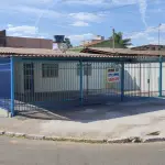 LOTE 001 - 01 CASA DE ESQUINA NA QR 405 CONJUNTO 9 LOTE 8 COM SALA, COZINHA, BANHEIRO SOCIAL, 03 QUARTOS, SENDO 01 SUÍTE, ÁREA DE SERVIÇO COBERTA ,GARAGEM E 01 LOJA COM BANHEIRO. SAMAMBAIA NORTE - DF, ÁREA DO LOTE 149,50 M², ÁREA CONSTRUÍDA 176,12 M², 405 CONJUNTO 9 LOTE 8 - SAMAMBAIA NORTE - DF, ÁREA DO LOTE 149,50 M², ÁREA CONSTRUÍDA 176,12 M², MATRÍCULA Nº. 163299 (NO ESTADO) (VISITAÇÃO AGENDAR 61-9445-2031 WHATSAPP) (IPTU 2025 PAGO)