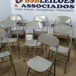 LOTE 455 - 08 CADEIRAS DE FERRO DOBRÁVEL. (NO ESTADO) ATENÇÃO! FAZER A VISITAÇÃO ANTES DE ARREMATAR, NÃO SABEMOS SE FUNCIONA. LEILÃO NÃO TEM GARANTIA E NEM DEVOLUÇÃO, SUJEITO A POSSÍVEIS AVARIAS VISÍVEIS/OCULTAS E/OU AUSÊNCIA DE COMPONENTES.
