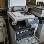 LOTE 373 - 01 IMPRESSORA MULTIFUNCIONAL COLORIDA RICOH AFICIO MP C3502. (NO ESTADO) ATENÇÃO! FAZER A VISITAÇÃO ANTES DE ARREMATAR, NÃO SABEMOS SE FUNCIONA. LEILÃO NÃO TEM GARANTIA E NEM DEVOLUÇÃO, SUJEITO A POSSÍVEIS AVARIAS VISÍVEIS/OCULTAS E/OU AUSÊNCIA DE COMPONENTES.