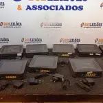 LOTE 045 - 10 APARELHOS ROTEADORES. (NO ESTADO) ATENÇÃO! FAZER A VISITAÇÃO ANTES DE ARREMATAR, NÃO SABEMOS SE FUNCIONA, LEILÃO NÃO TEM GARANTIA E NEM DEVOLUÇÃO, SUJEITO A POSSÍVEIS AVARIAS VISÍVEIS/OCULTAS E/OU AUSÊNCIA DE COMPONENTES.