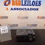 LOTE 197 - 01 PROJETOR BENQ. (NO ESTADO) ATENÇÃO! FAZER A VISITAÇÃO ANTES DE ARREMATAR, NÃO SABEMOS SE FUNCIONA, LEILÃO NÃO TEM GARANTIA E NEM DEVOLUÇÃO, SUJEITO A POSSÍVEIS AVARIAS VISÍVEIS/OCULTAS E/OU AUSÊNCIA DE COMPONENTES.