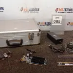 LOTE 085 - 03 PLACAS DE VÍDEO E 04 MÓDULOS DE MEMÓRIA RAM E 01 CASE. (NO ESTADO) ATENÇÃO! FAZER A VISITAÇÃO ANTES DE ARREMATAR, NÃO SABEMOS SE FUNCIONA, LEILÃO NÃO TEM GARANTIA E NEM DEVOLUÇÃO, SUJEITO A POSSÍVEIS AVARIAS VISÍVEIS/OCULTAS E/OU AUSÊNCIA DE COMPONENTES.
