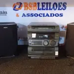 LOTE 067 - 01 APARELHO DE SOM COM 02 CAIXAS MARCA SONY. (NO ESTADO) ATENÇÃO! FAZER A VISITAÇÃO ANTES DE ARREMATAR, NÃO SABEMOS SE FUNCIONA, LEILÃO NÃO TEM GARANTIA E NEM DEVOLUÇÃO, SUJEITO A POSSÍVEIS AVARIAS VISÍVEIS/OCULTAS E/OU AUSÊNCIA DE COMPONENTES.