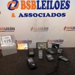 LOTE 176 - 09 GPS DE MARCAS E MODELOS DIVERSOS E 01 MEDIDOR DE PH. (NO ESTADO) ATENÇÃO! FAZER A VISITAÇÃO ANTES DE ARREMATAR, NÃO SABEMOS SE FUNCIONA, LEILÃO NÃO TEM GARANTIA E NEM DEVOLUÇÃO, SUJEITO A POSSÍVEIS AVARIAS VISÍVEIS/OCULTAS E/OU AUSÊNCIA DE COMPONENTES.