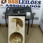 LOTE 458 - 01 TANQUE COM 02 CUBAS DE 98 X 51 CM E 01 PIA DE COZINHA DE 50 X 100. (NO ESTADO) ATENÇÃO! FAZER A VISITAÇÃO ANTES DE ARREMATAR, NÃO SABEMOS SE FUNCIONA. LEILÃO NÃO TEM GARANTIA E NEM DEVOLUÇÃO, SUJEITO A POSSÍVEIS AVARIAS VISÍVEIS/OCULTAS E/OU AUSÊNCIA DE COMPONENTES.