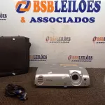LOTE 011 - 01 PROJETOR MARCA EPSON COM CABOS E MALETA. (NO ESTADO) ATENÇÃO! FAZER A VISITAÇÃO ANTES DE ARREMATAR, NÃO SABEMOS SE FUNCIONA, LEILÃO NÃO TEM GARANTIA E NEM DEVOLUÇÃO, SUJEITO A POSSÍVEIS AVARIAS VISÍVEIS/OCULTAS E/OU AUSÊNCIA DE COMPONENTES.