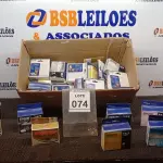 LOTE 074 - 01 LOTE COM GRANDE QUANTIDADE DE CARTUCHOS DE IMPRESSORA MARCAS E MODELOS DIVERSOS. (NO ESTADO) ATENÇÃO! FAZER A VISITAÇÃO ANTES DE ARREMATAR, NÃO SABEMOS SE FUNCIONA, LEILÃO NÃO TEM GARANTIA E NEM DEVOLUÇÃO, SUJEITO A POSSÍVEIS AVARIAS VISÍVEIS/OCULTAS E/OU AUSÊNCIA DE COMPONENTES.