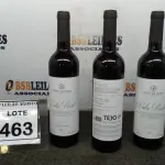 LOTE 463 - 03 GARRAFAS DE VINHO TINTO VALA REAL PORTUGUÊS SAFRA 2019 750ML. (NO ESTADO) ATENÇÃO! FAZER A VISITAÇÃO ANTES DE ARREMATAR, NÃO SABEMOS SE FUNCIONA, LEILÃO NÃO TEM GARANTIA E NEM DEVOLUÇÃO, SUJEITO A POSSÍVEIS AVARIAS VISÍVEIS/OCULTAS E/OU AUSÊNCIA DE COMPONENTES.