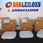 LOTE 190 - 03 ROTEADORES MARCA CISCO. (NO ESTADO) ATENÇÃO! FAZER A VISITAÇÃO ANTES DE ARREMATAR, NÃO SABEMOS SE FUNCIONA, LEILÃO NÃO TEM GARANTIA E NEM DEVOLUÇÃO, SUJEITO A POSSÍVEIS AVARIAS VISÍVEIS/OCULTAS E/OU AUSÊNCIA DE COMPONENTES.