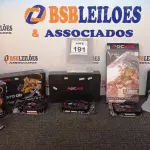 LOTE 191 - 05 PLACAS DE VÍDEO MARCAS DIVERSAS. (NO ESTADO) ATENÇÃO! FAZER A VISITAÇÃO ANTES DE ARREMATAR, NÃO SABEMOS SE FUNCIONA, LEILÃO NÃO TEM GARANTIA E NEM DEVOLUÇÃO, SUJEITO A POSSÍVEIS AVARIAS VISÍVEIS/OCULTAS E/OU AUSÊNCIA DE COMPONENTES.