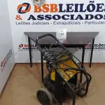 LOTE 121 - 01 LAVADORA DE ALTA PRESSÃO. (NO ESTADO) ATENÇÃO! FAZER A VISITAÇÃO ANTES DE ARREMATAR, NÃO SABEMOS SE FUNCIONA, LEILÃO NÃO TEM GARANTIA E NEM DEVOLUÇÃO, SUJEITO A POSSÍVEIS AVARIAS VISÍVEIS/OCULTAS E/OU AUSÊNCIA DE COMPONENTES.