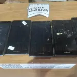 05 CELULARES MARCA POSITIVO. (NO ESTADO) ATENÇÃO! FAZER A VISITAÇÃO ANTES DE ARREMATAR, NÃO SABEMOS SE FUNCIONA, LEILÃO NÃO TEM GARANTIA E NEM DEVOLUÇÃO, SUJEITO A POSSÍVEIS AVARIAS VISÍVEIS/OCULTAS E/OU AUSÊNCIA DE COMPONENTES.