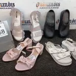 LOTE 158 - 04 PARES DE SANDALHAS FEMININAS DE MODELOS VARIADOS. (NO ESTADO) ATENÇÃO! FAZER A VISITAÇÃO ANTES DE ARREMATAR, NÃO SABEMOS SE FUNCIONA, LEILÃO NÃO TEM GARANTIA E NEM DEVOLUÇÃO, SUJEITO A POSSÍVEIS AVARIAS VISÍVEIS/OCULTAS E/OU AUSÊNCIA DE COMPONENTES.