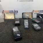 LOTE 176 - 09 GPS DE MARCAS E MODELOS DIVERSOS E 01 MEDIDOR DE PH. (NO ESTADO) ATENÇÃO! FAZER A VISITAÇÃO ANTES DE ARREMATAR, NÃO SABEMOS SE FUNCIONA, LEILÃO NÃO TEM GARANTIA E NEM DEVOLUÇÃO, SUJEITO A POSSÍVEIS AVARIAS VISÍVEIS/OCULTAS E/OU AUSÊNCIA DE COMPONENTES.