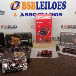 LOTE 009 - 05 PLACAS DE VÍDEOS MARCAS DIVERSAS. (NO ESTADO) ATENÇÃO! FAZER A VISITAÇÃO ANTES DE ARREMATAR, NÃO SABEMOS SE FUNCIONA, LEILÃO NÃO TEM GARANTIA E NEM DEVOLUÇÃO, SUJEITO A POSSÍVEIS AVARIAS VISÍVEIS/OCULTAS E/OU AUSÊNCIA DE COMPONENTES.