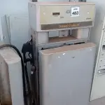 LOTE 483 - 01 BOMBA DE COMBUSTÍVEL DIESEL. (NO ESTADO) ATENÇÃO! FAZER A VISITAÇÃO ANTES DE ARREMATAR, NÃO SABEMOS SE FUNCIONA. LEILÃO NÃO TEM GARANTIA E NEM DEVOLUÇÃO, SUJEITO A POSSÍVEIS AVARIAS VISÍVEIS/OCULTAS E/OU AUSÊNCIA DE COMPONENTES.