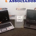 LOTE 042 - 02 NOTEBOOKS PARA RETIRADA DE PEÇAS. (NO ESTADO) ATENÇÃO! FAZER A VISITAÇÃO ANTES DE ARREMATAR, NÃO SABEMOS SE FUNCIONA, LEILÃO NÃO TEM GARANTIA E NEM DEVOLUÇÃO, SUJEITO A POSSÍVEIS AVARIAS VISÍVEIS/OCULTAS E/OU AUSÊNCIA DE COMPONENTES.