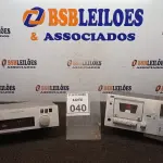 LOTE 040 - 01 TUNER ESTÉREO AM/FM MARCA GRADIENTE E 01 TOCA-FITAS CASSETE. (NO ESTADO) ATENÇÃO! FAZER A VISITAÇÃO ANTES DE ARREMATAR, NÃO SABEMOS SE FUNCIONA, LEILÃO NÃO TEM GARANTIA E NEM DEVOLUÇÃO, SUJEITO A POSSÍVEIS AVARIAS VISÍVEIS/OCULTAS E/OU AUSÊNCIA DE COMPONENTES.