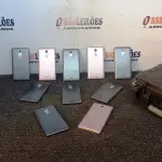 LOTE 303 - 10 APARELHOS DE TELEFONE MARCA POSITIVO E 01 CASE. (NO ESTADO) ATENÇÃO! FAZER A VISITAÇÃO ANTES DE ARREMATAR, NÃO SABEMOS SE FUNCIONA, LEILÃO NÃO TEM GARANTIA E NEM DEVOLUÇÃO, SUJEITO A POSSÍVEIS AVARIAS VISÍVEIS/OCULTAS E/OU AUSÊNCIA DE COMPONENTES.