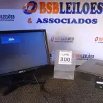 LOTE 300 - 01 CPU I3 6° GERAÇÃO, DDR4, 4RAM, HD500NE 01 MONITOR ACER. (NO ESTADO) ATENÇÃO! FAZER A VISITAÇÃO ANTES DE ARREMATAR, NÃO SABEMOS SE FUNCIONA, LEILÃO NÃO TEM GARANTIA E NEM DEVOLUÇÃO, SUJEITO A POSSÍVEIS AVARIAS VISÍVEIS/OCULTAS E/OU AUSÊNCIA DE COMPONENTES.