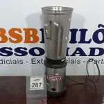 LOTE 287 - 01 LIQUIDIFICADOR INDUSTRIAL COM AVARIA. (NO ESTADO) ATENÇÃO! FAZER A VISITAÇÃO ANTES DE ARREMATAR, NÃO SABEMOS SE FUNCIONA, LEILÃO NÃO TEM 270GARANTIA E NEM DEVOLUÇÃO, SUJEITO A POSSÍVEIS AVARIAS VISÍVEIS/OCULTAS E/OU AUSÊNCIA DE COMPONENTES.