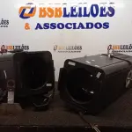 LOTE 009 - 02 REFLETORES PARA PALCO. (NO ESTADO) ATENÇÃO! FAZER A VISITAÇÃO ANTES DE ARREMATAR, NÃO SABEMOS SE FUNCIONA, LEILÃO NÃO TEM GARANTIA E NEM DEVOLUÇÃO, SUJEITO A POSSÍVEIS AVARIAS VISÍVEIS/OCULTAS E/OU AUSÊNCIA DE COMPONENTES.